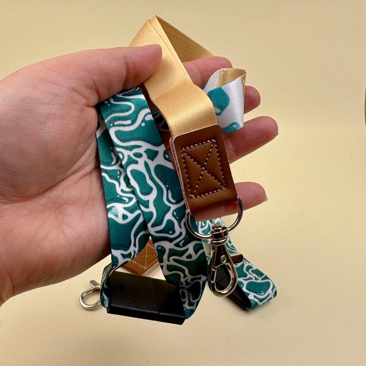Tranquil Beach Print Lanyard