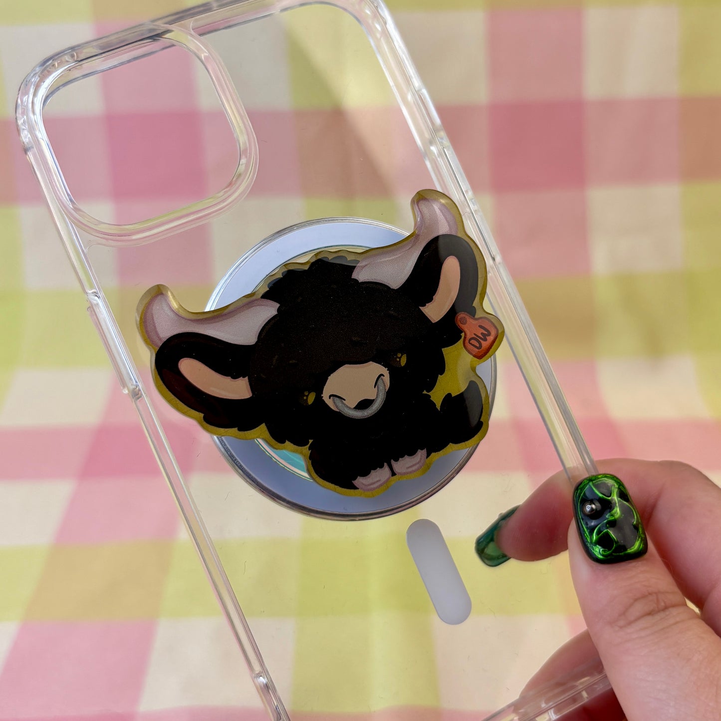 Highland Cow Magnetic Phone Grip